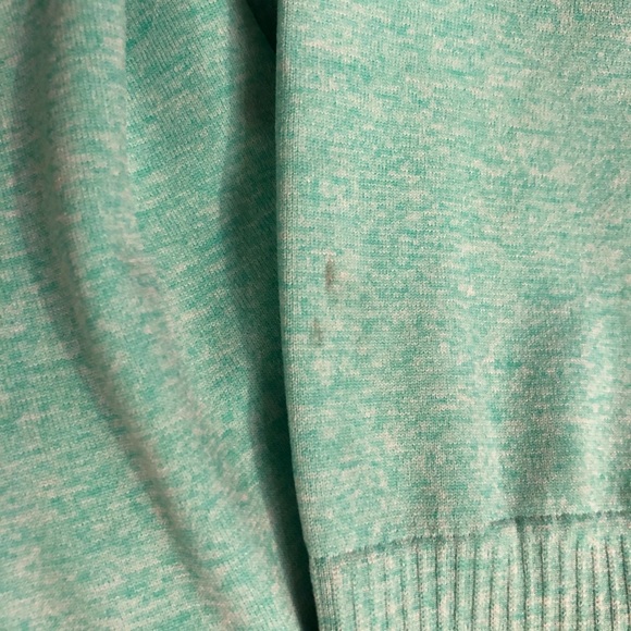 Athleta Fastest track top Firm Price - Picture 2 of 4